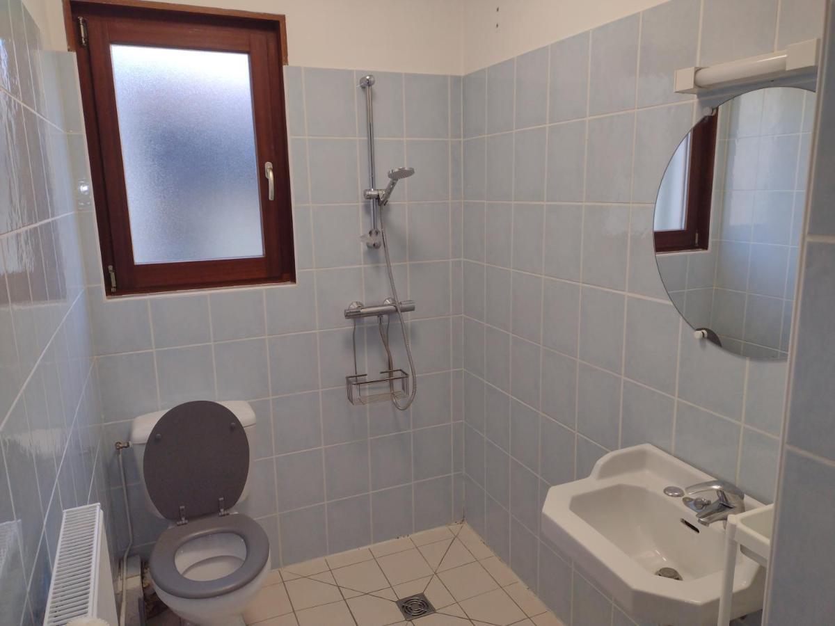 Appartement 1Er Etage Proche Des Termes Bourbonne-les-Bains Exteriör bild